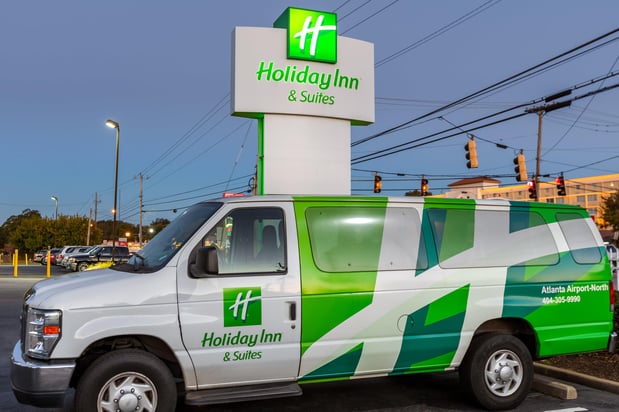 Images Holiday Inn & Suites Atlanta Airport-North by IHG