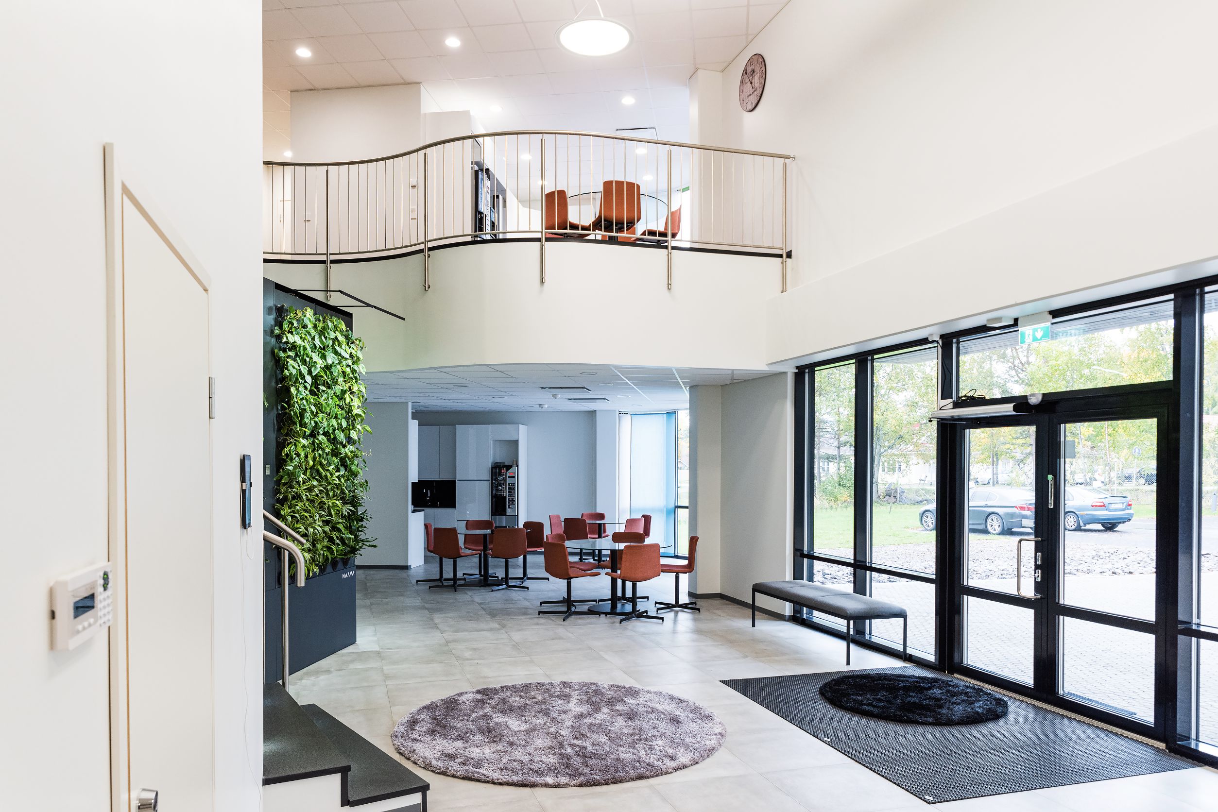 Images Suomen Sairaalatukku Oy