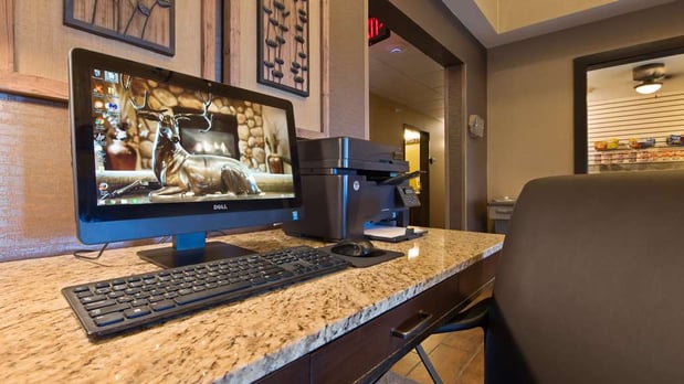 Images Best Western Plus Deer Park Hotel and Suites