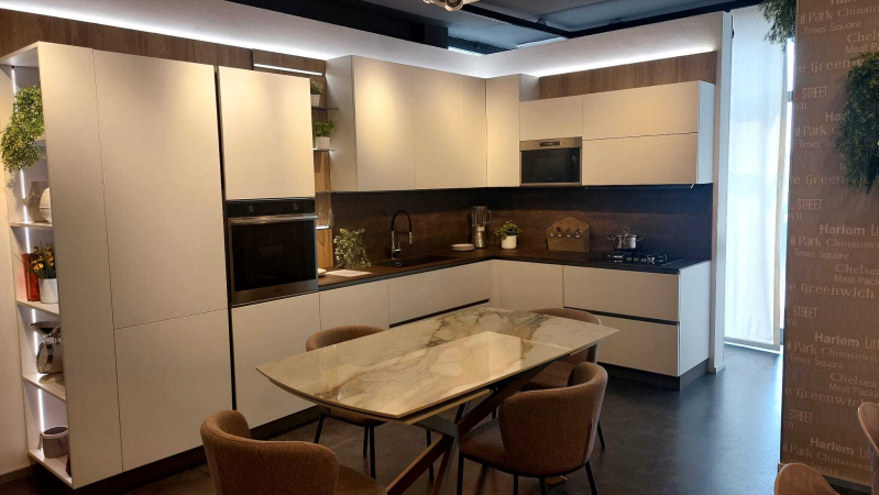 Images Domus Arredi - Veneta Cucine Riflessi Calligaris Dorelan