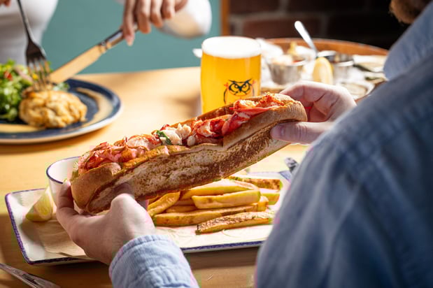 Images Legal Sea Foods - Lynnfield