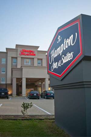 Images Hampton Inn & Suites Denison