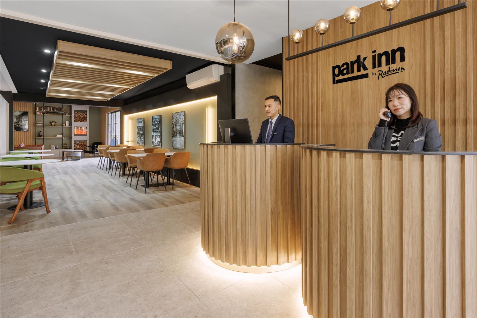 Images Park Inn by Radisson Melbourne Carlton