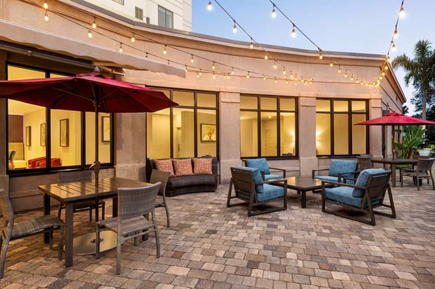 Images Hilton Garden Inn Palm Coast Town Center