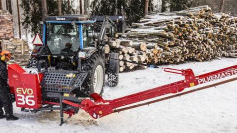 Images Vörå Maskin o Traktor Oy Ab
