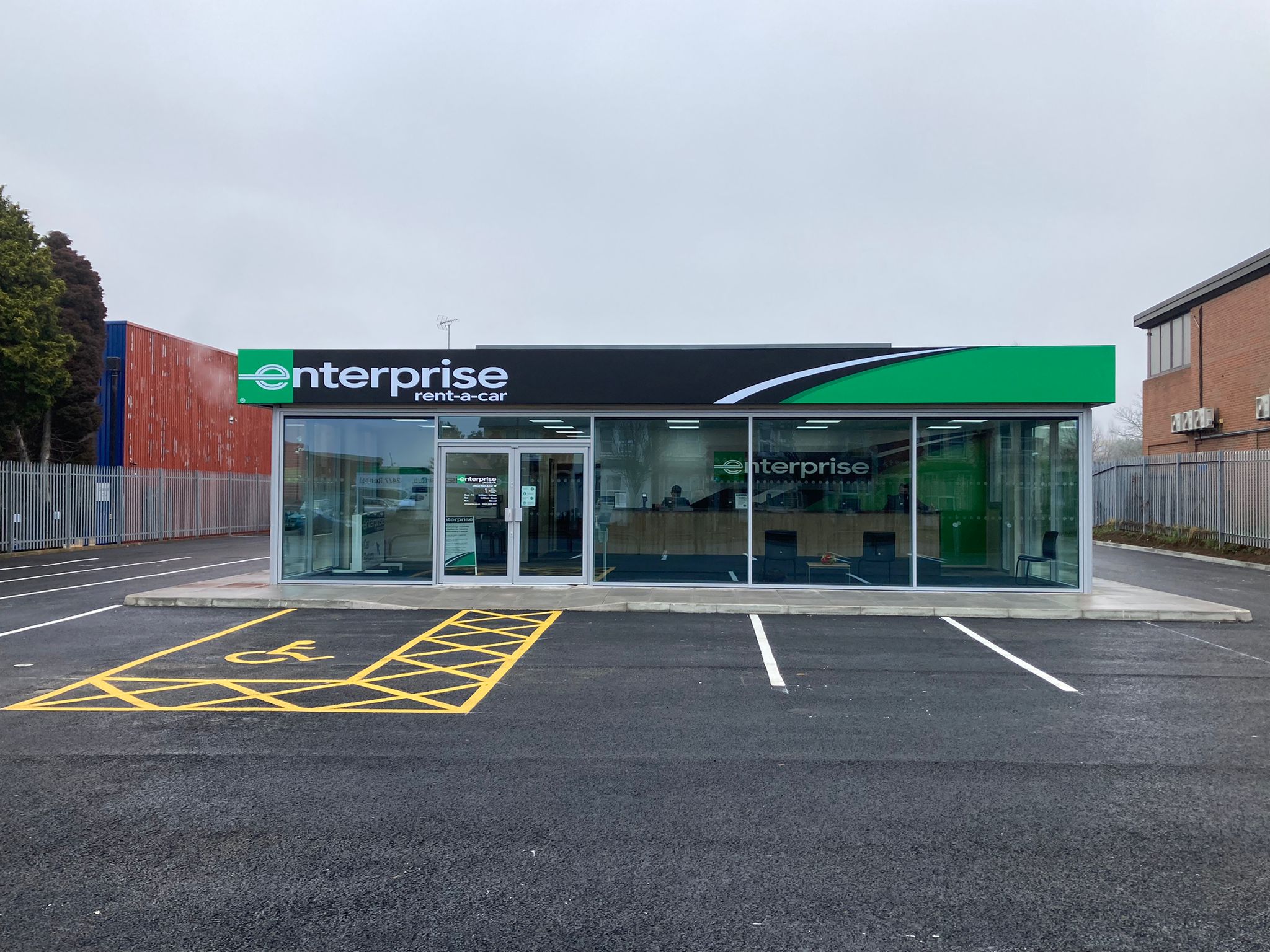 Images Enterprise Car & Van Hire - Reading South