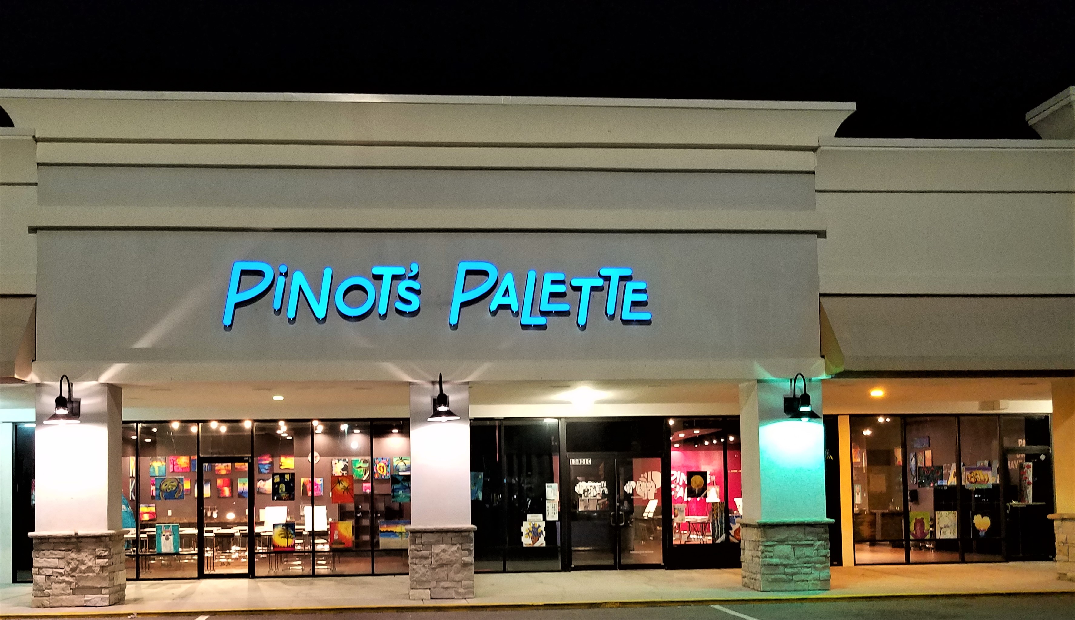 Pinot's Palette Photo