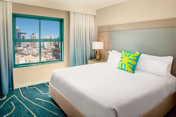 Images Embassy Suites by Hilton San Diego Bay Downtown