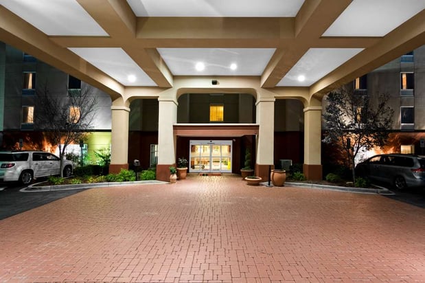 Images Hampton Inn Statesville