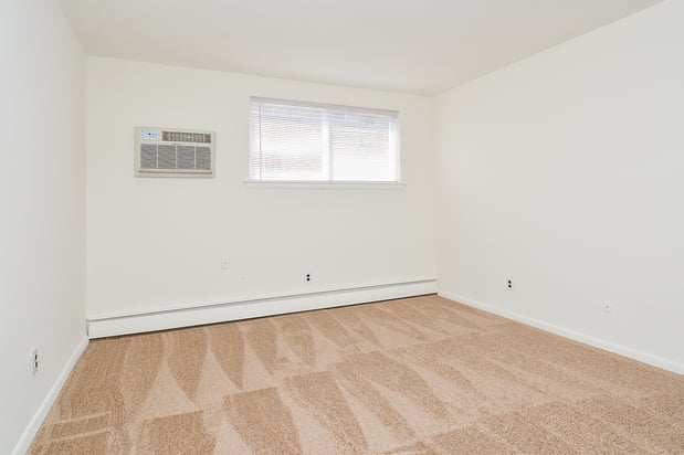 Images Woodview Apartments