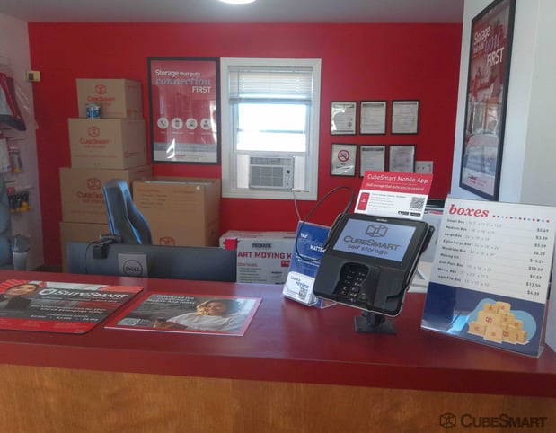 Images CubeSmart Self Storage