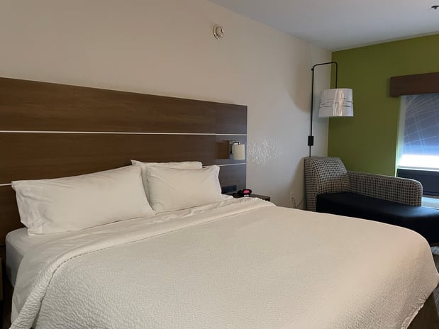 Images Holiday Inn Express & Suites Franklin by IHG