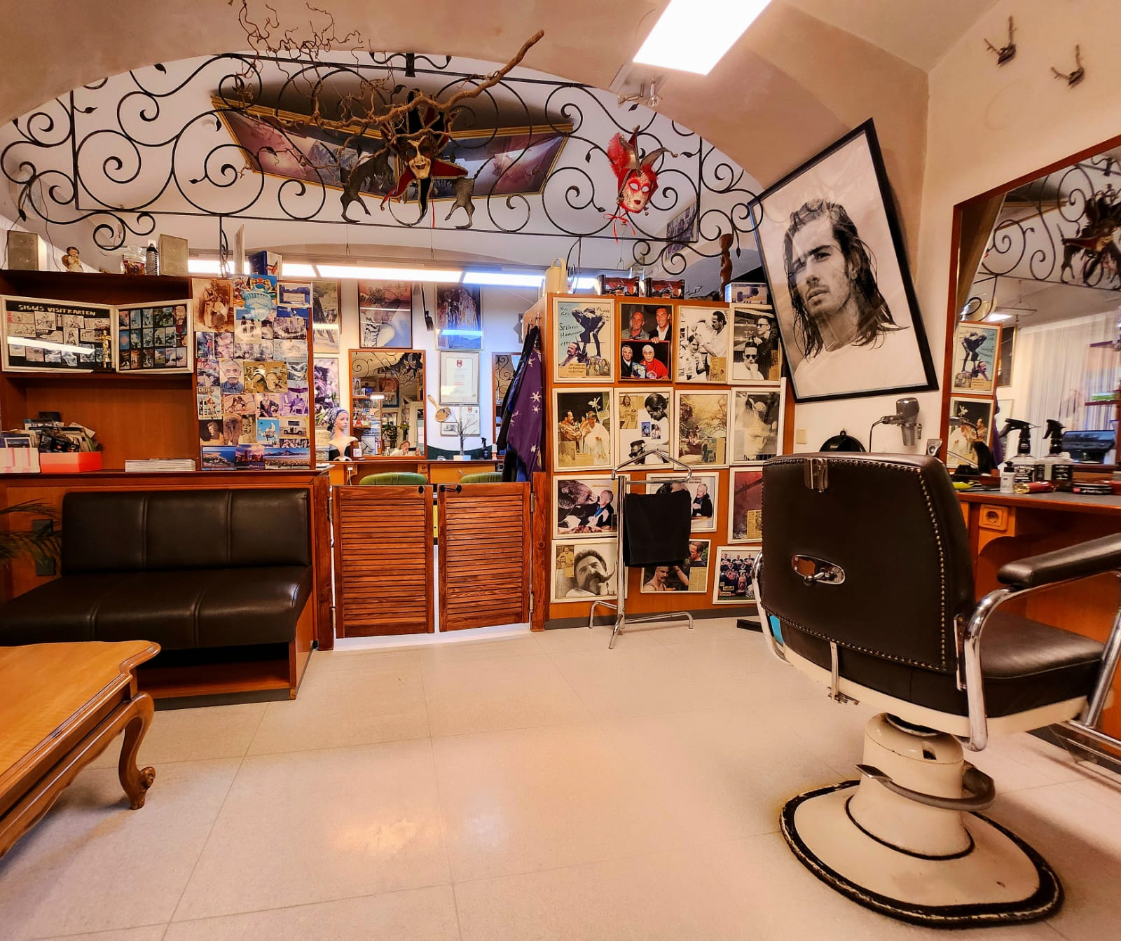 Friseursalon Haar-Guru, Völkermarkter Straße 5 in Klagenfurt am Wörthersee