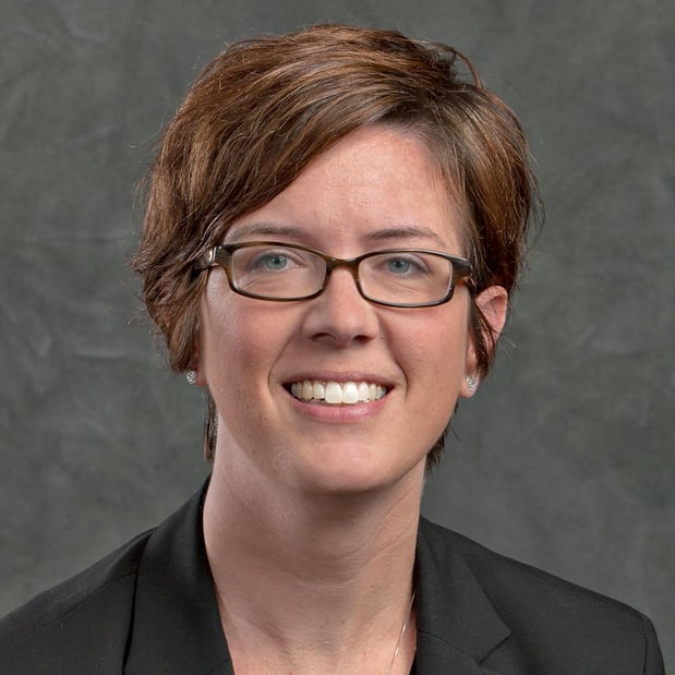Images Edward Jones - Financial Advisor: Lindsey M Moll
