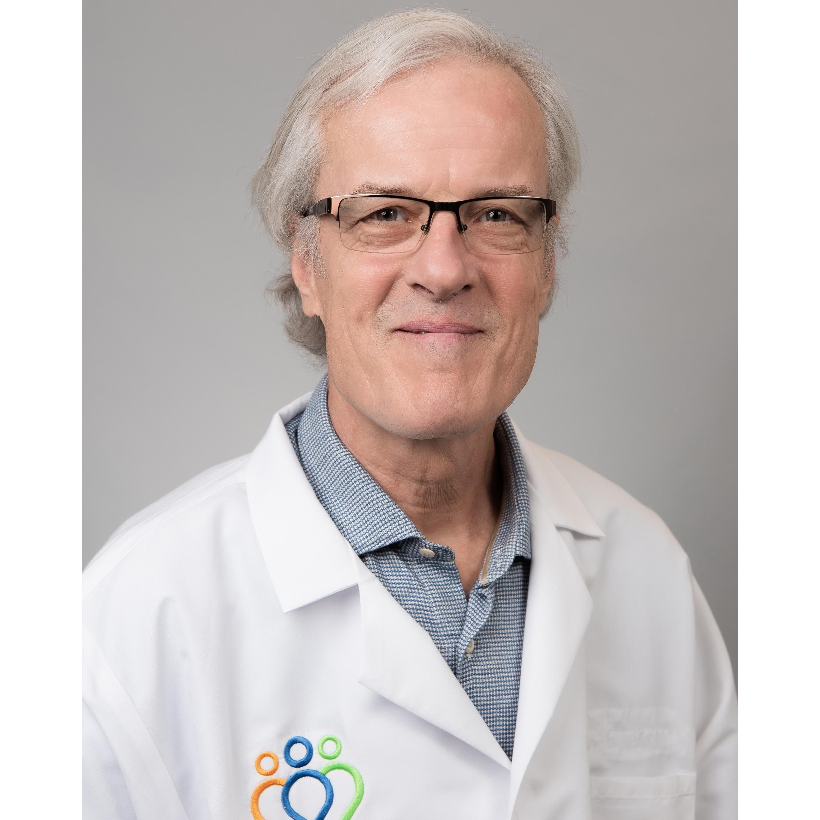 Dr. Paul Gilmore, MD, Cardiologist in Medford, OR Vitals
