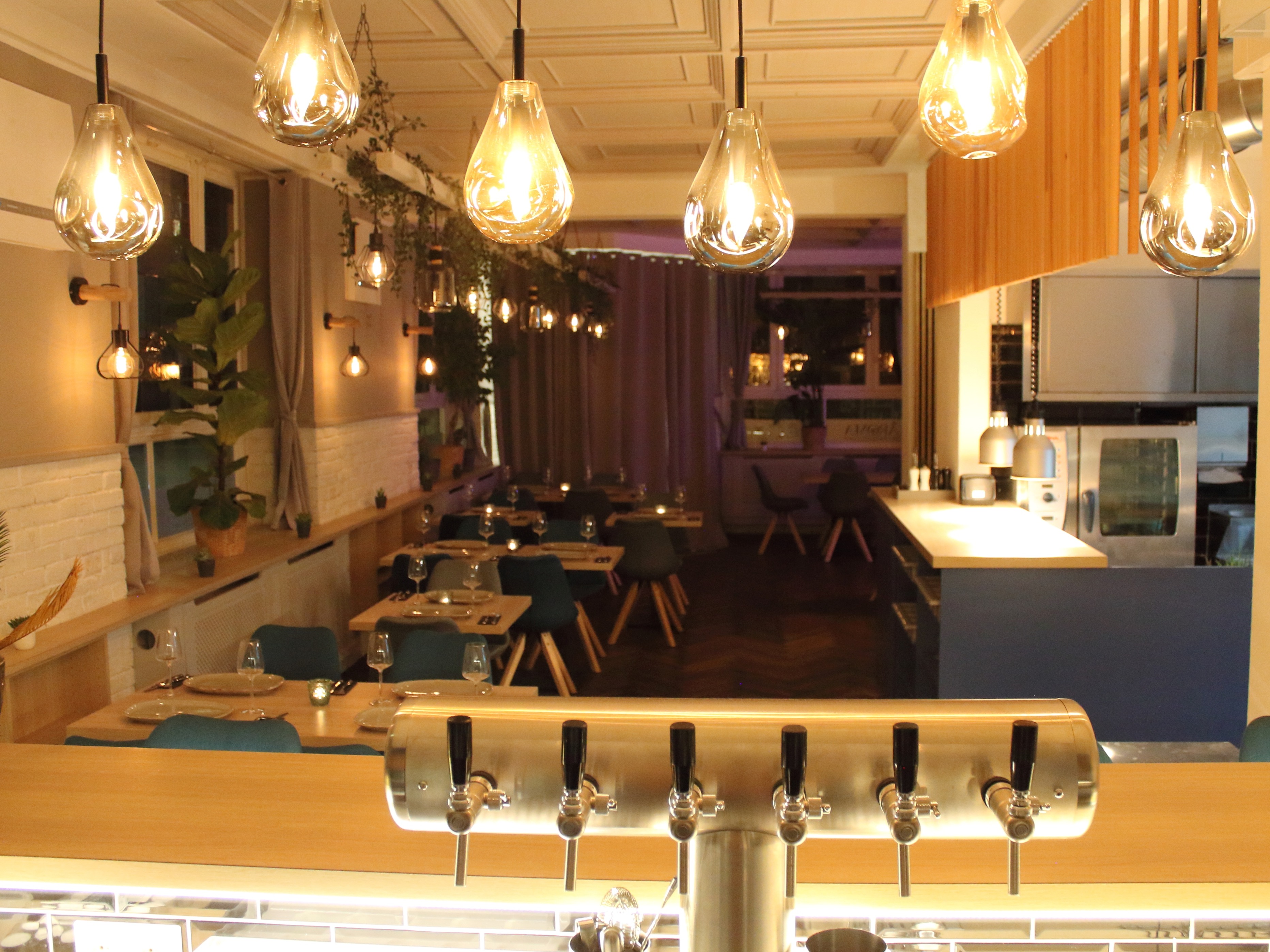 Bilder AROMA - Bar | Restaurant | Events