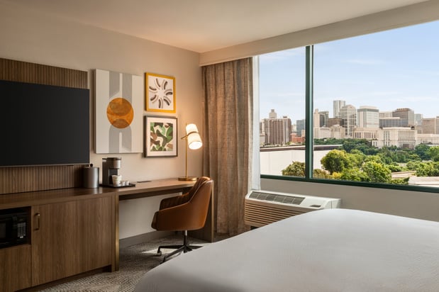 Images Holiday Inn Nashville Downtown - Stadium by IHG