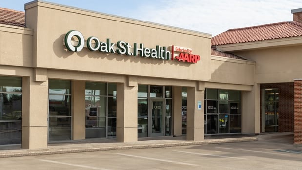 Images Oak Street Health Irving Primary Care Clinic