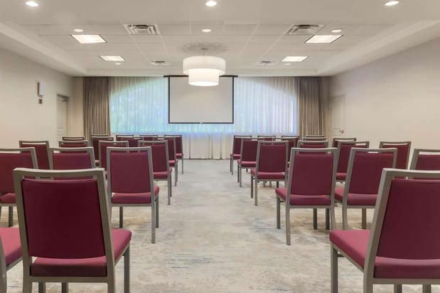 Images Hilton Garden Inn Raleigh-Durham/Research Triangle Park