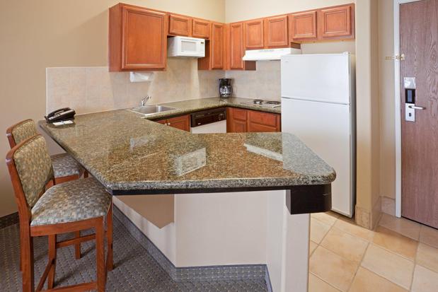 Images Staybridge Suites Lubbock - University Area by IHG