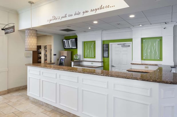Images Hilton Garden Inn Savannah Airport