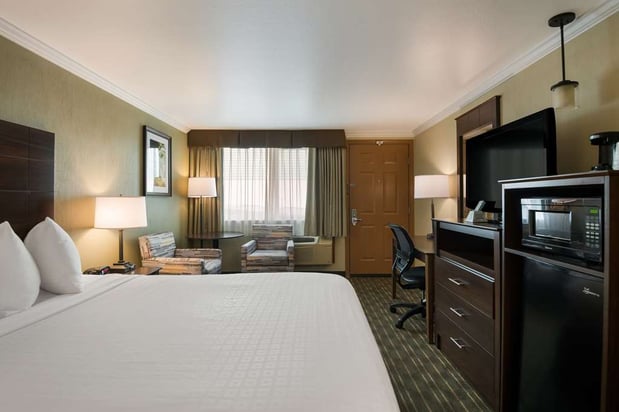 Images Best Western Holiday Hotel