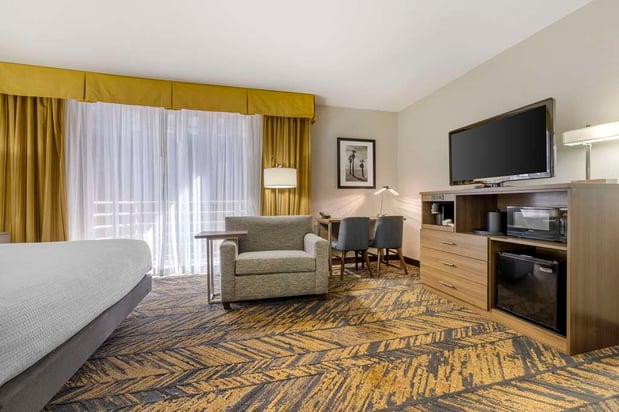 Images Best Western Plus Bayside Inn