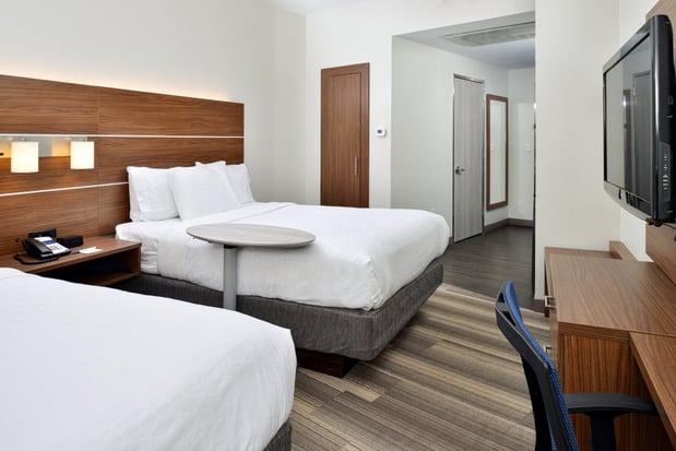 Images Holiday Inn Express & Suites Mall of America - Msp Airport by IHG