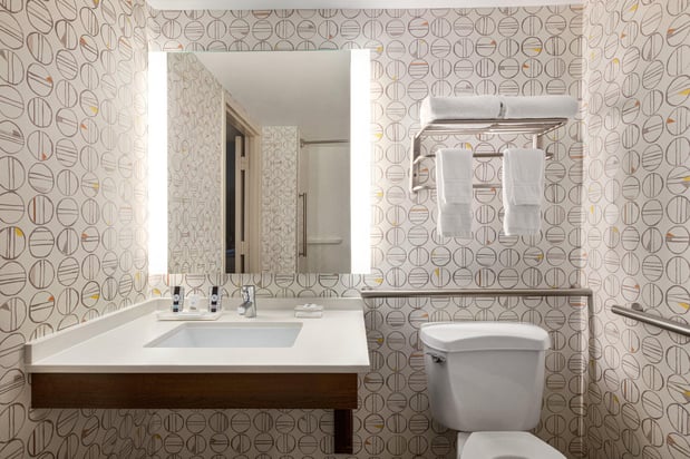 Images Holiday Inn Orlando-International Airport by IHG