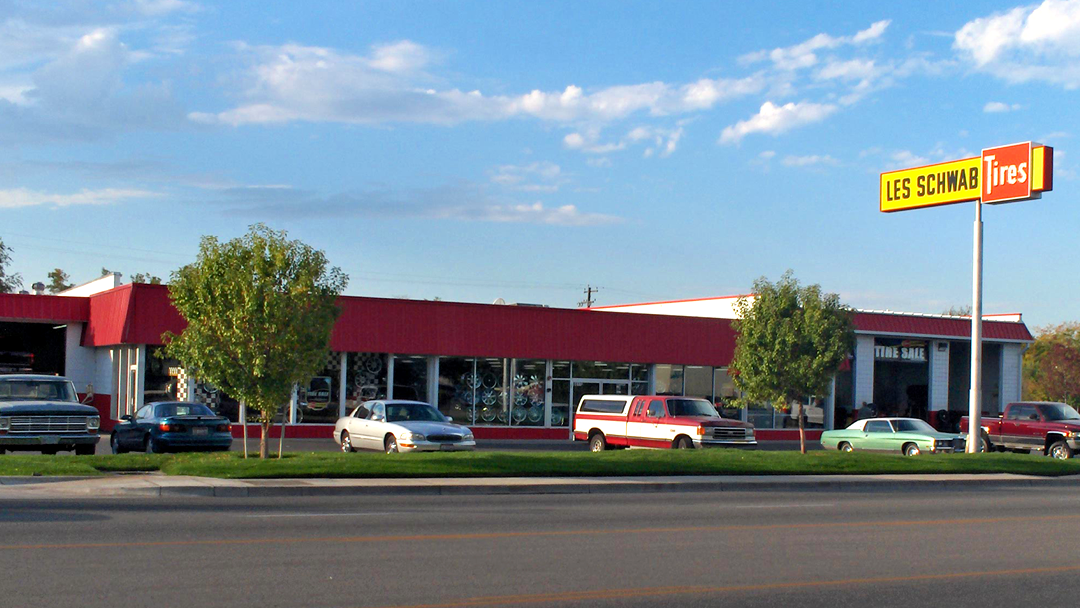Les Schwab Tire Center