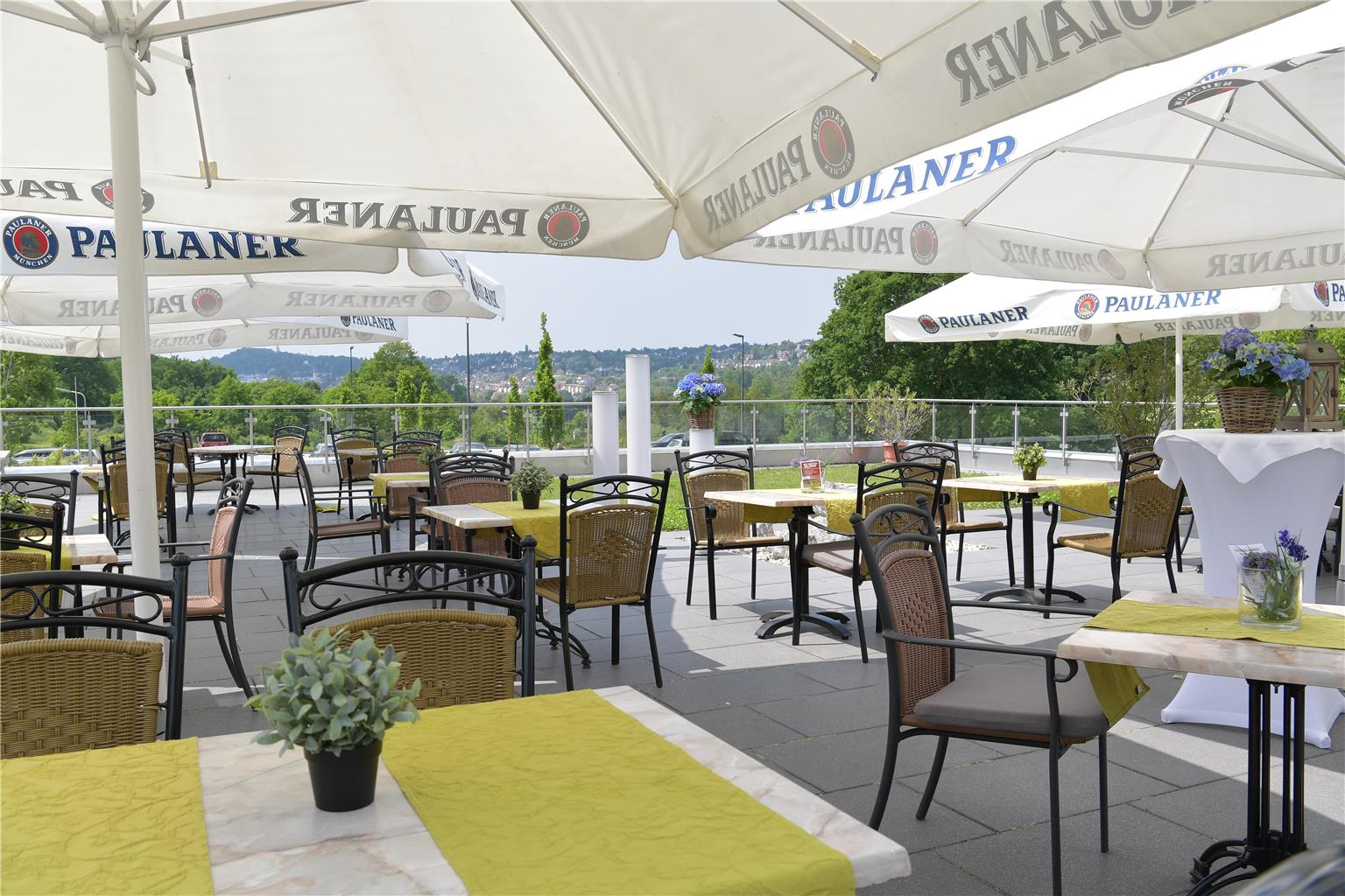 Best Western Queens Hotel Pforzheim-Niefern, Pforzheimer Strasse 52 in Niefern