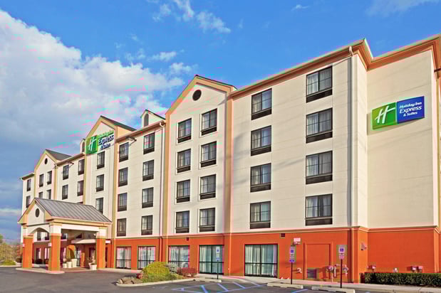 Images Holiday Inn Express & Suites Meadowlands Area by IHG