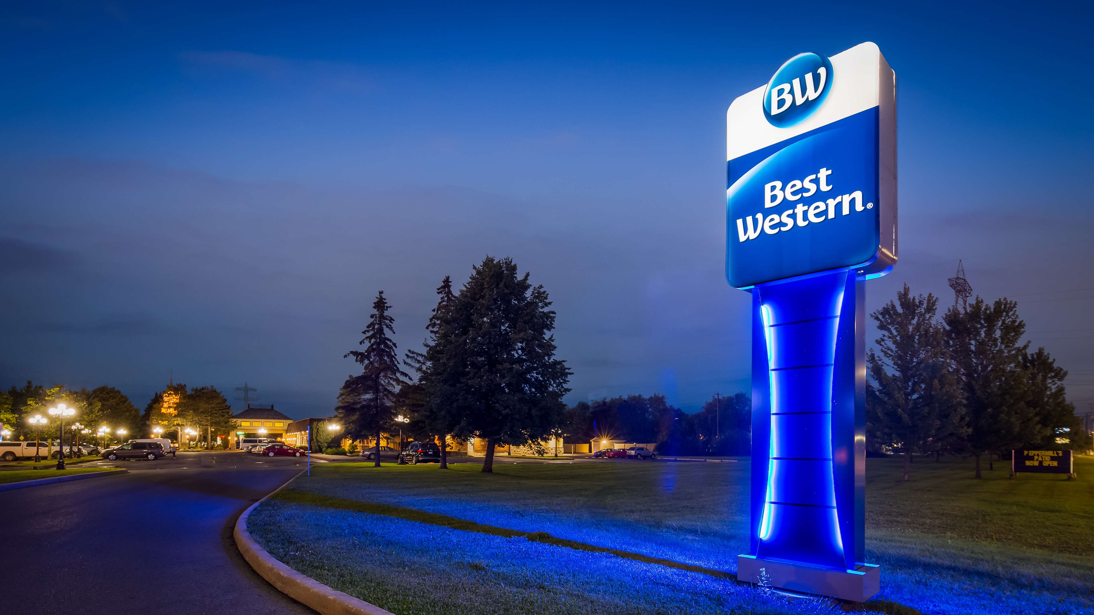 Images Best Western Parkway Inn & Conference Centre