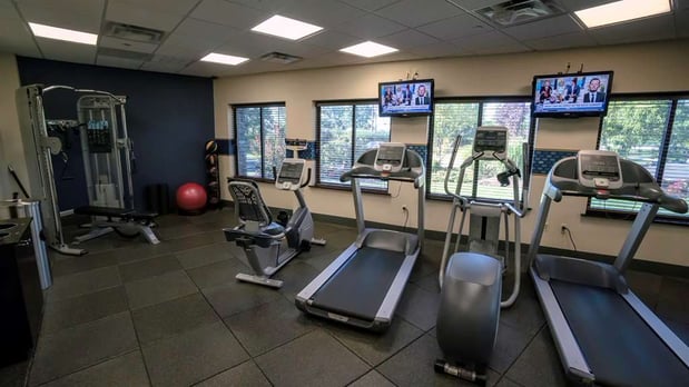 Images Hampton Inn Carlstadt-At The Meadowlands