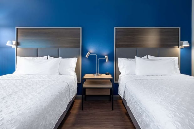 Images Tru by Hilton Naperville Chicago