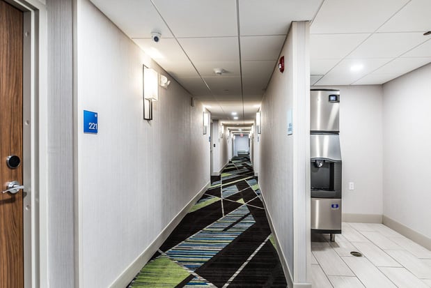 Images Holiday Inn Express Flint-Campus Area by IHG