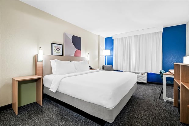 Images Spark by Hilton Orlando near Universal