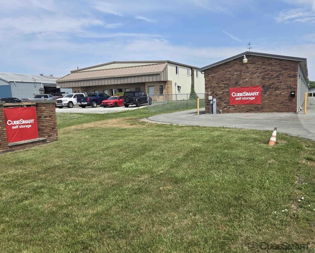 Images CubeSmart Self Storage