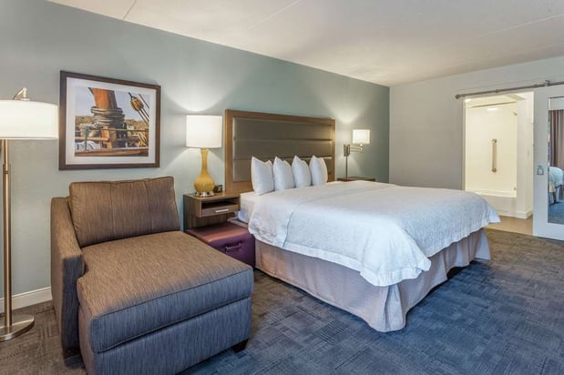 Images Hampton Inn Groton