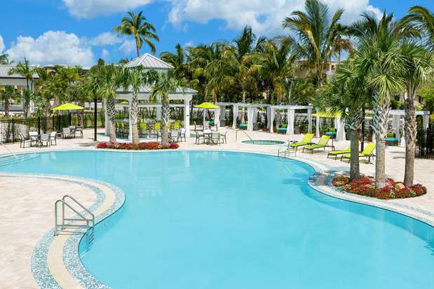 Images Hilton Garden Inn Key West / The Keys Collection