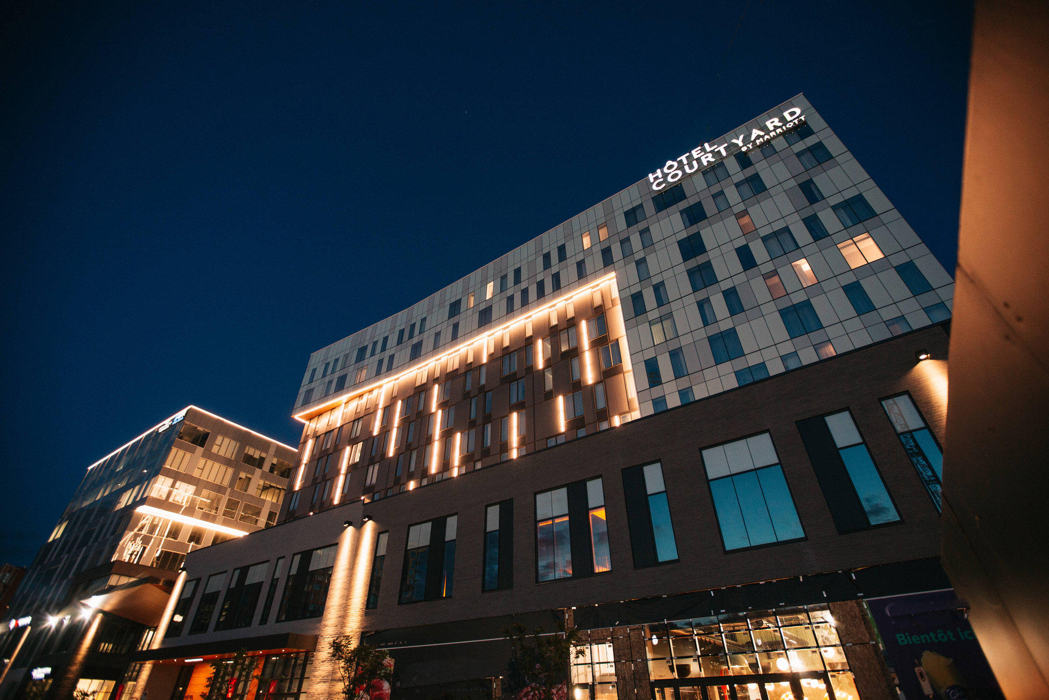Courtyard by Marriott Montreal Brossard in Brossard, 3300 Rue De L'Eclipse Hotels & Motels in