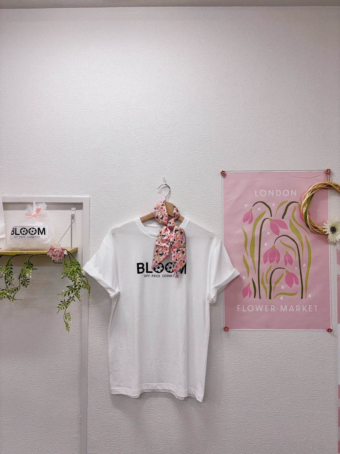 Images BLOOM off-price cosmetics 周防町店