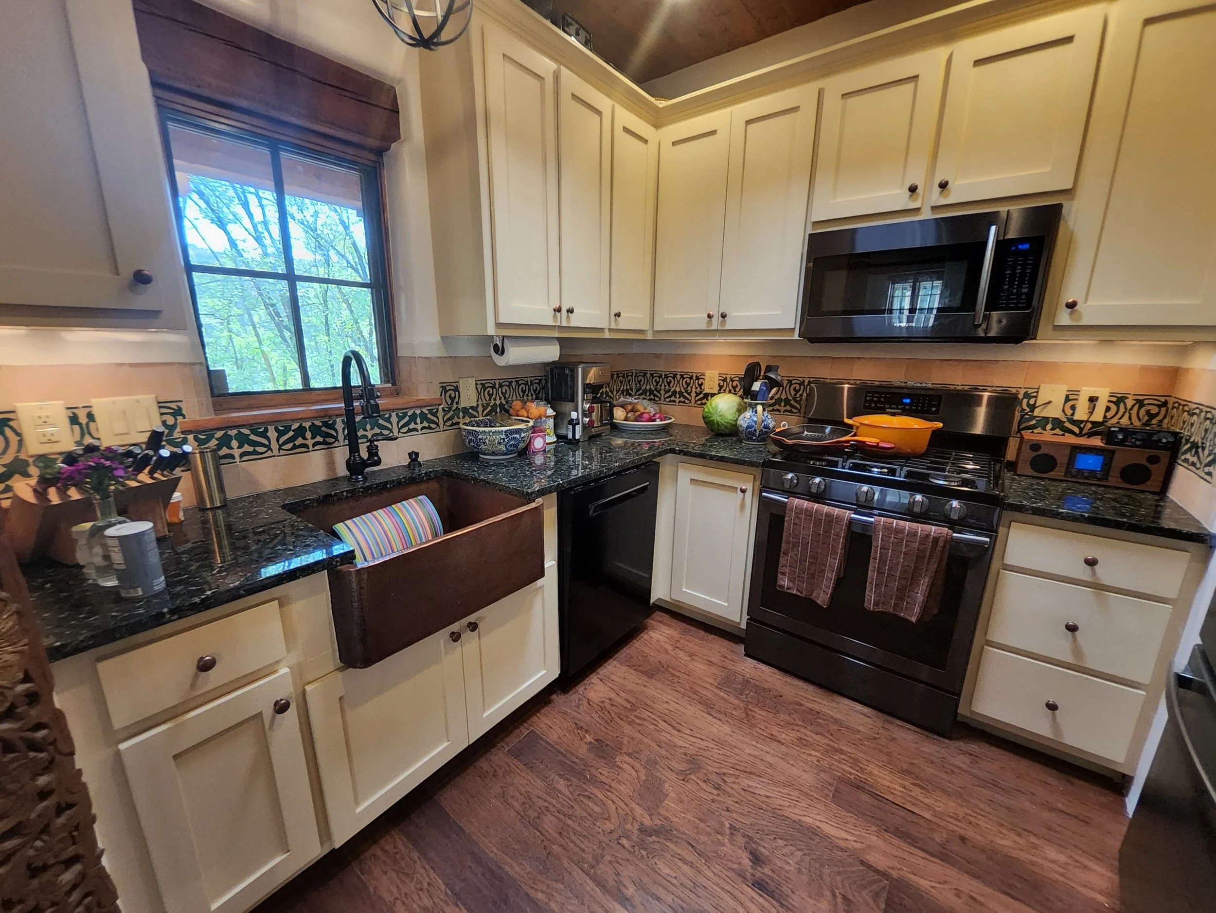 Ea-sy Remodel LLC Image