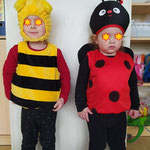 zwei Jungs kostümiert - Die kleinen Piraten - Kindergarten - Kinderkrippe