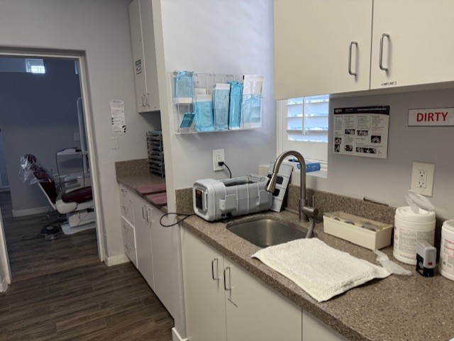 Images University Dental Clinic