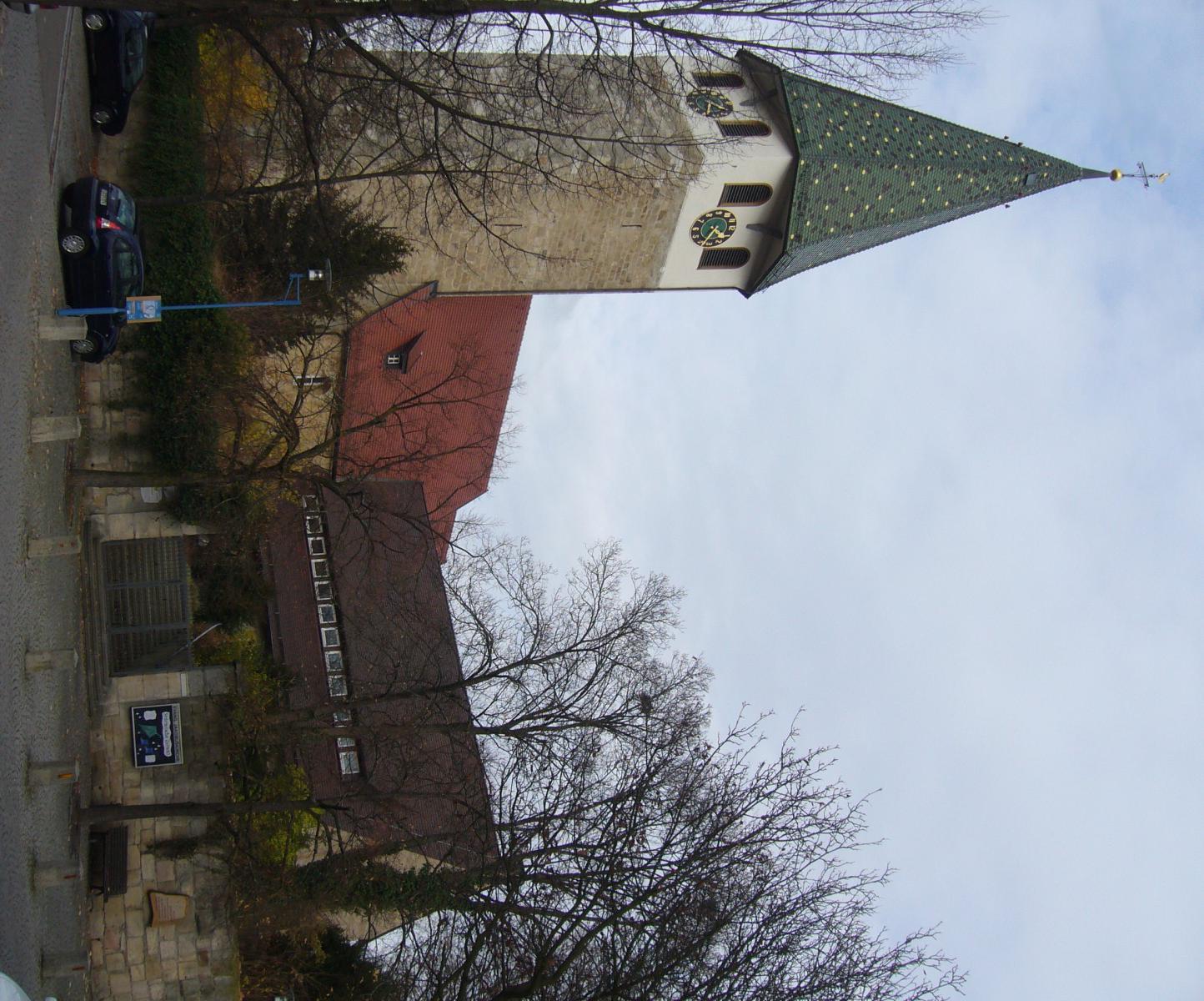 Jakobuskirche - Evangelische Kirchengemeinde Bernhausen, Pfarrberg 2 in Filderstadt