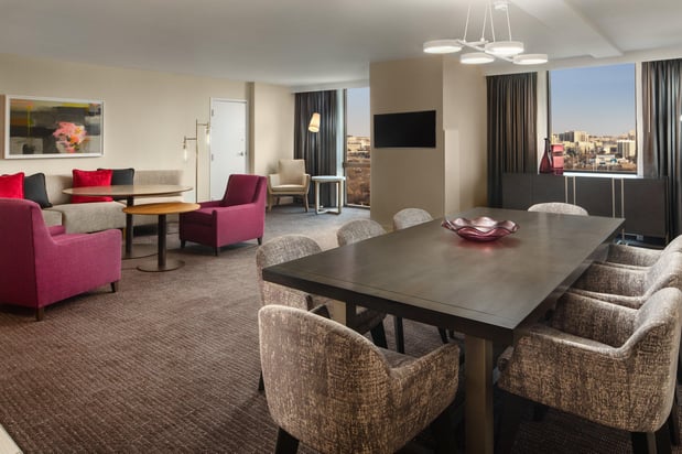 Images Crowne Plaza Dallas Market Ctr - Love Field by IHG