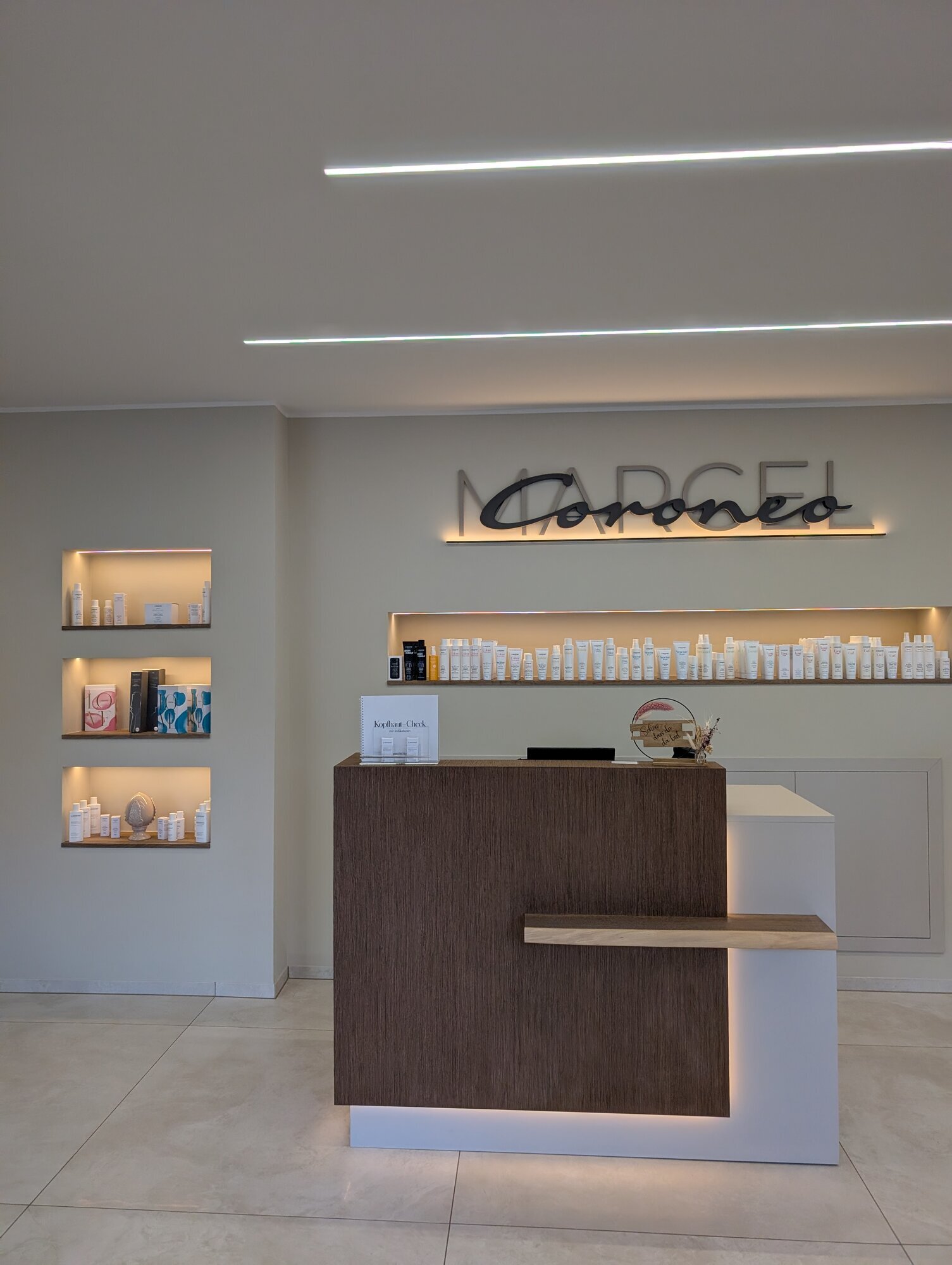 Bilder Friseur Coroneo - Haarverdichtung - Haarverlängerung