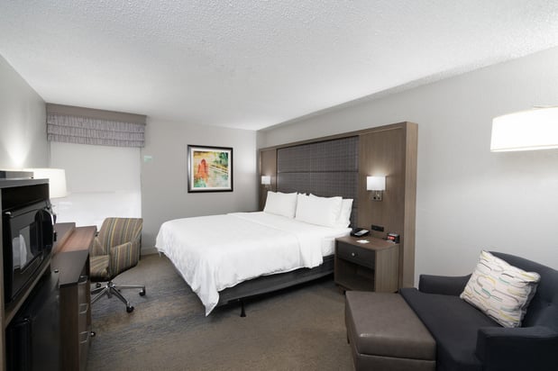 Images Holiday Inn Huntsville-Research Park by IHG