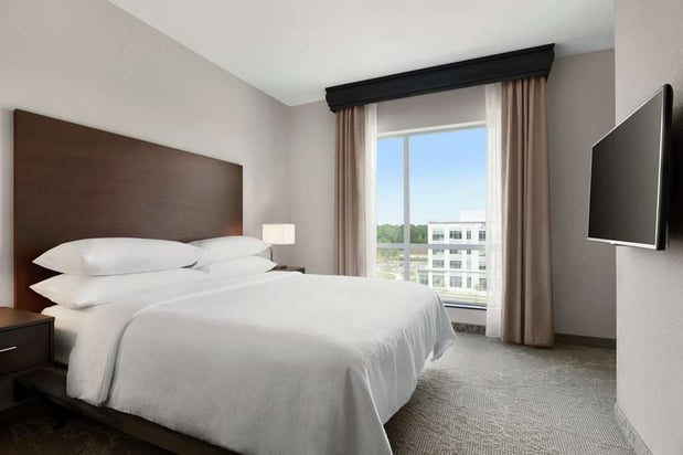 Images Embassy Suites by Hilton Charlotte Ayrsley